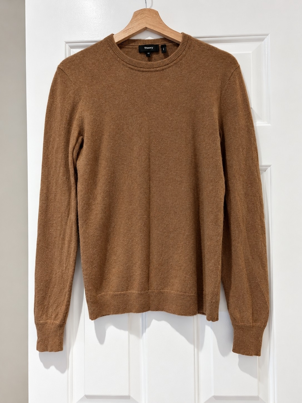 Theory 100% Cashmere Haider Sweater Camel Brown Mens XS Quiet Luxury Minimalist